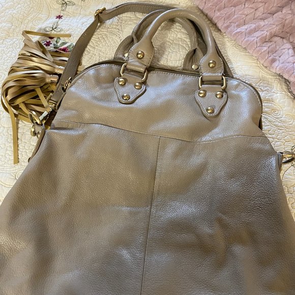GUC~Emma Fox Large "Mushroom" foldover satchel - Picture 3 of 16